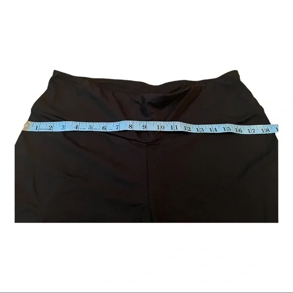 MONROE & Main womens black leggings - Picture 7 of 10